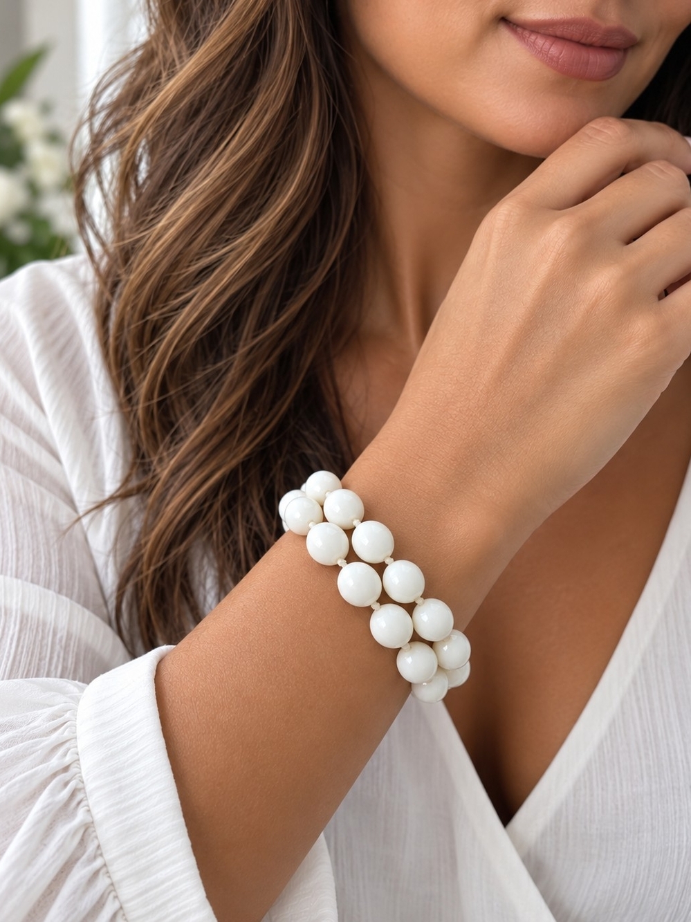 Crown Trifari White Double-Strand Beaded Bracelet for Women